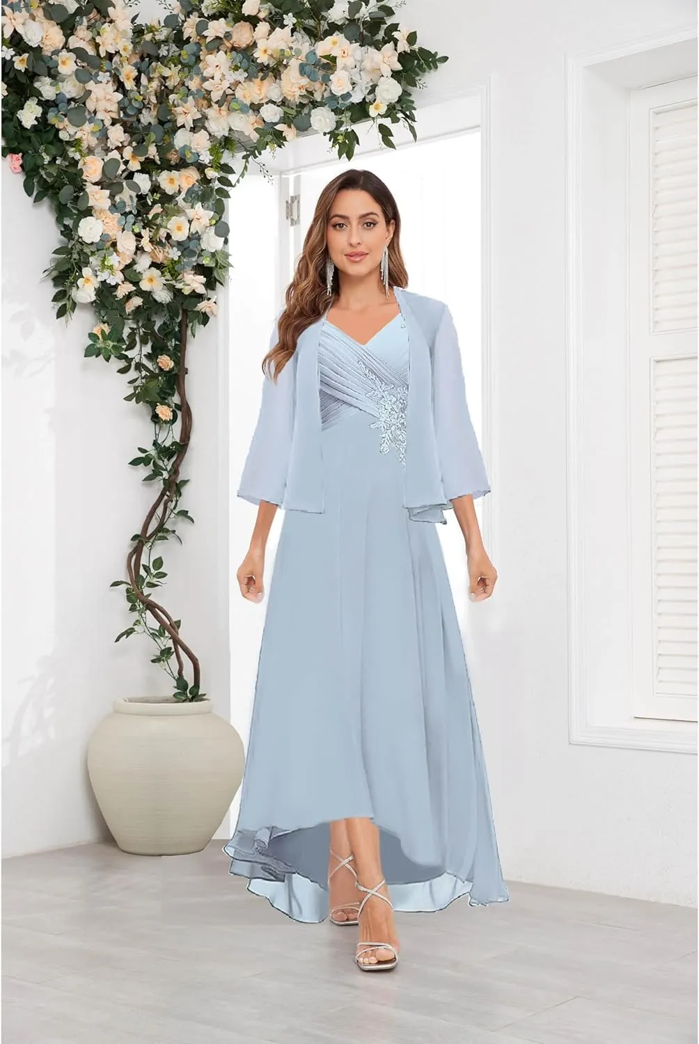 2 Pieces Mother of The Bride Dresses for Wedding Long Chiffon Pleated Lace Appliques Formal Gown with Jacket