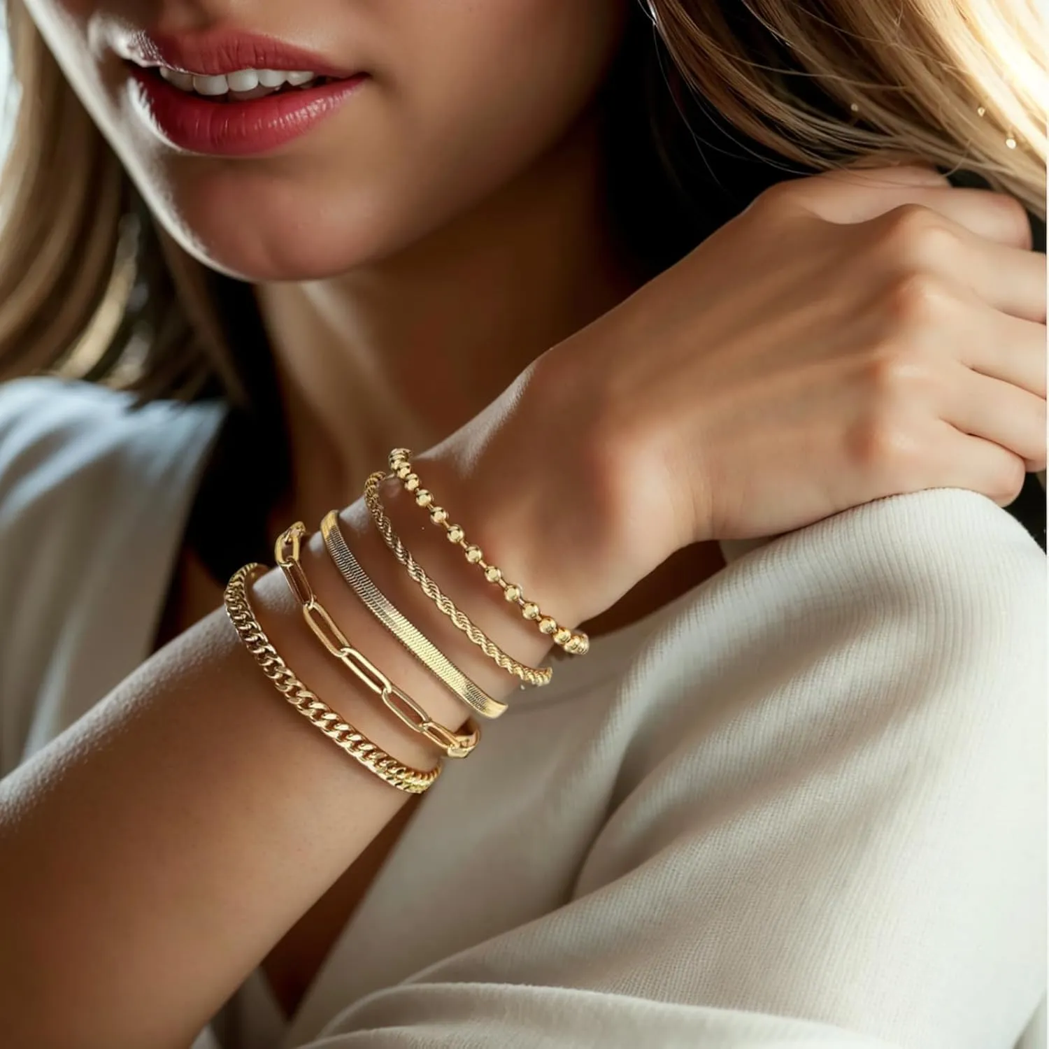 5 pcs Women's gold bracelet cuff dainty Set - Fashionable, Stackable, Waterproof, Comes with Tennis and Bead Pendant Bracelet, Stackable Cuban Chain Paper Clip Chain Bracelet Bag Fashion Accessories