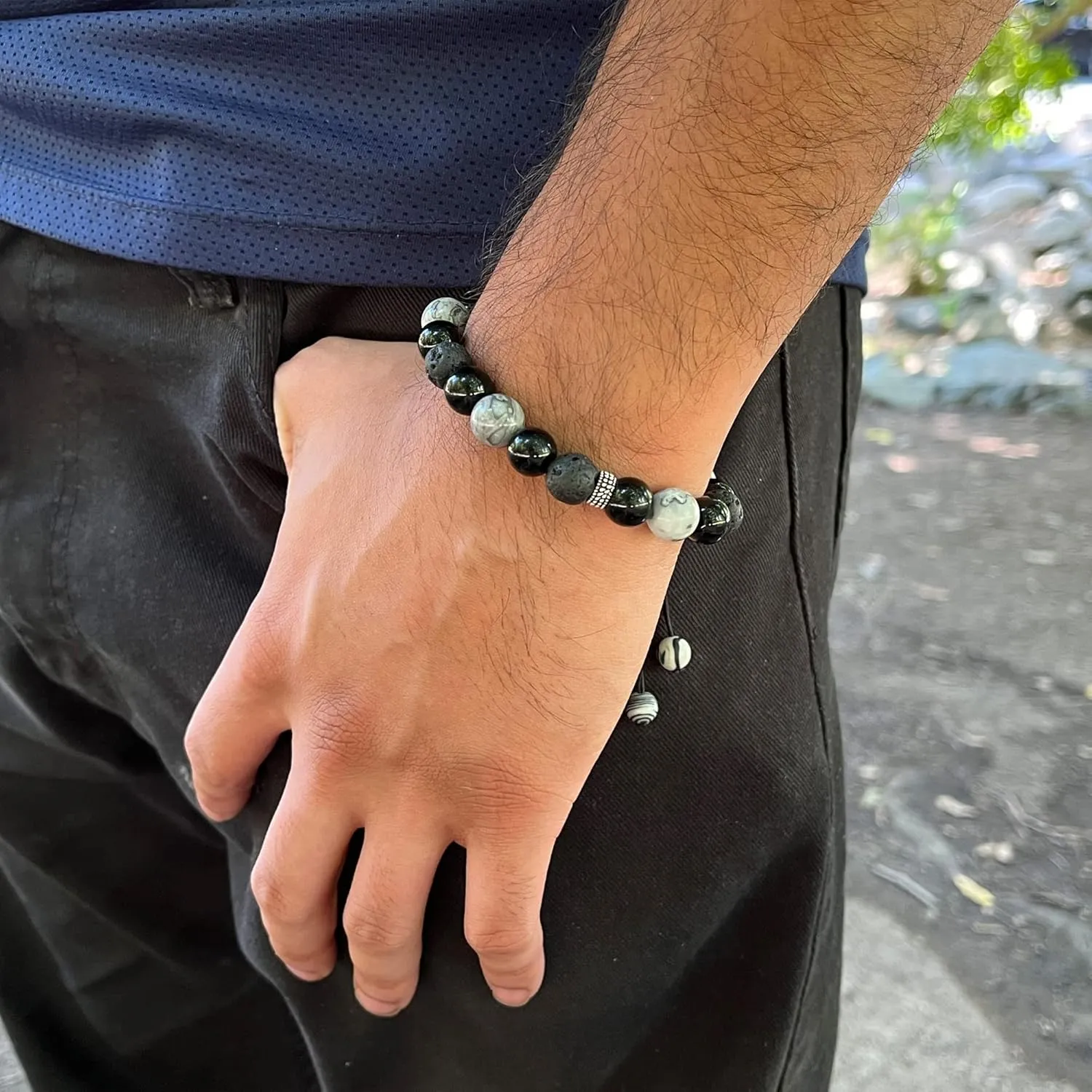 ARTSY Crafts Natural Gemstone Beads Bracelets for Men, Semi-Precious Stone Wristlets Grounding Chakra Healing Crystal Beaded Bracelets Meditation Anxiety Bangle, Adjustable 7" - 9" (Black Onyx)