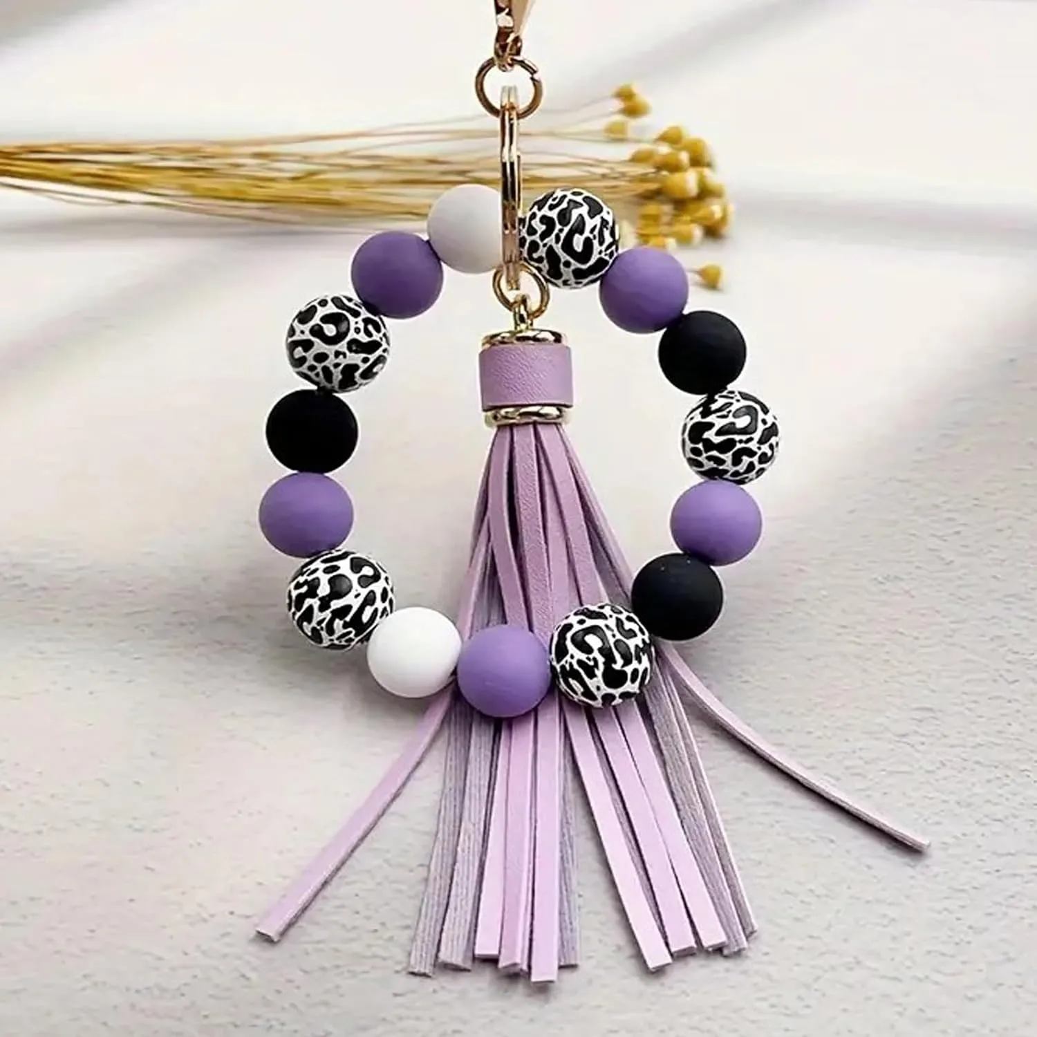 Black Leopard Print Wood Beads Bracelet Keychain Wristlet for Women, Cute Key Ring PU tassel Beaded Bangle Bracelets