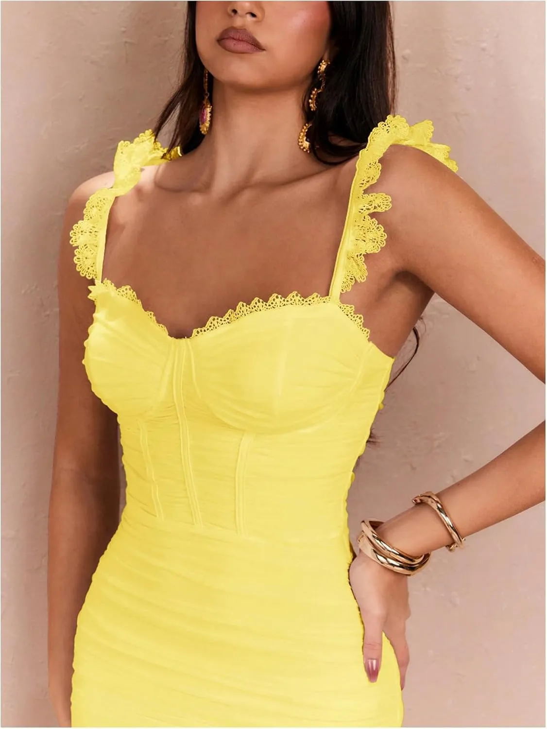 Floerns Women's Lace Trim Sweetheart Neck Ruched Corset Dress Sleeveless Mini Pencil Dresses