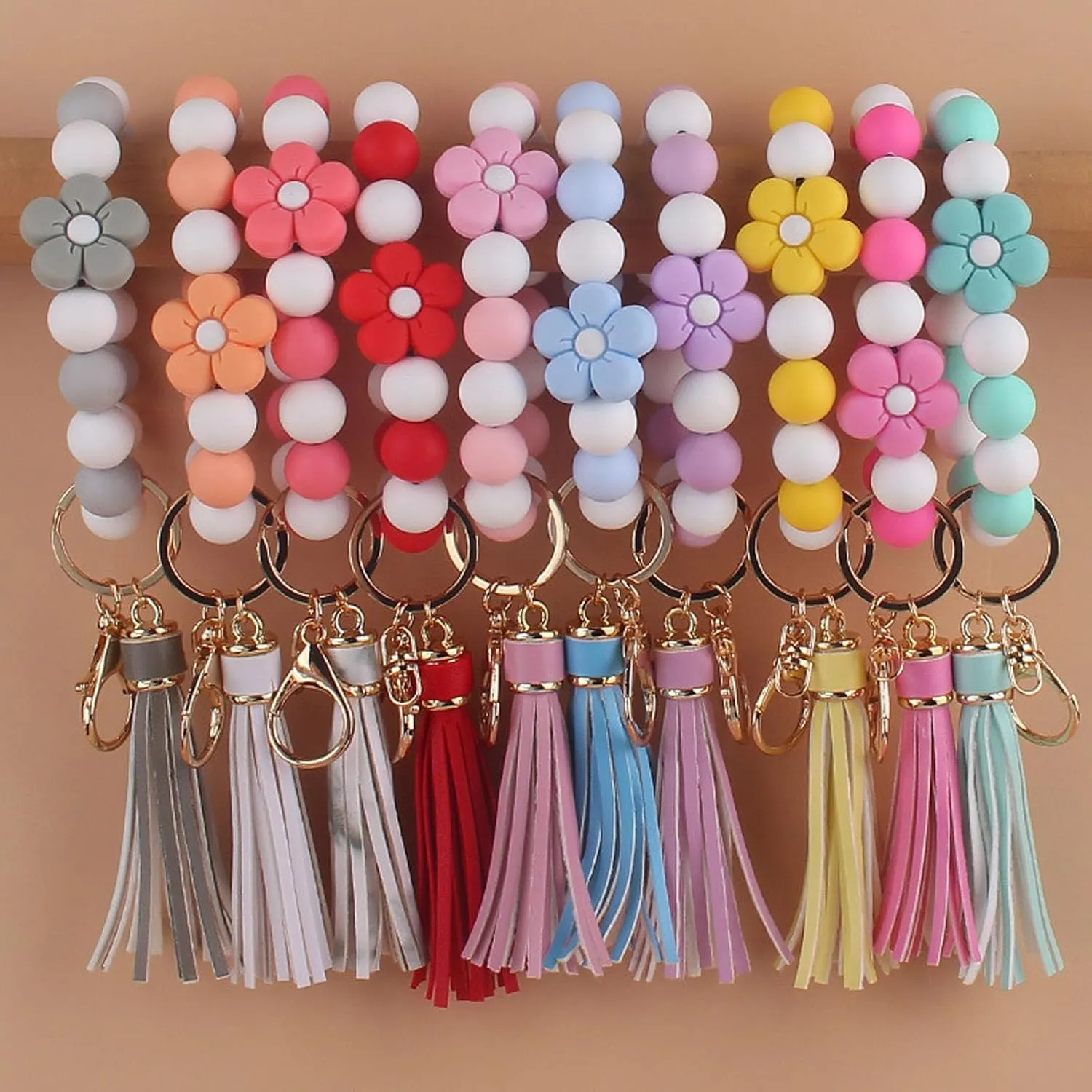 Floral Beaded Silicone Wristlet Keychain Bracelet, Key Ring for Women, Car Key Chain Holder Flower Keyring Bangle