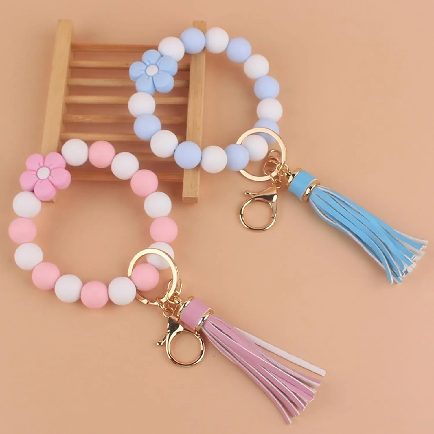 Floral Beaded Silicone Wristlet Keychain Bracelet, Key Ring for Women, Car Key Chain Holder Flower Keyring Bangle