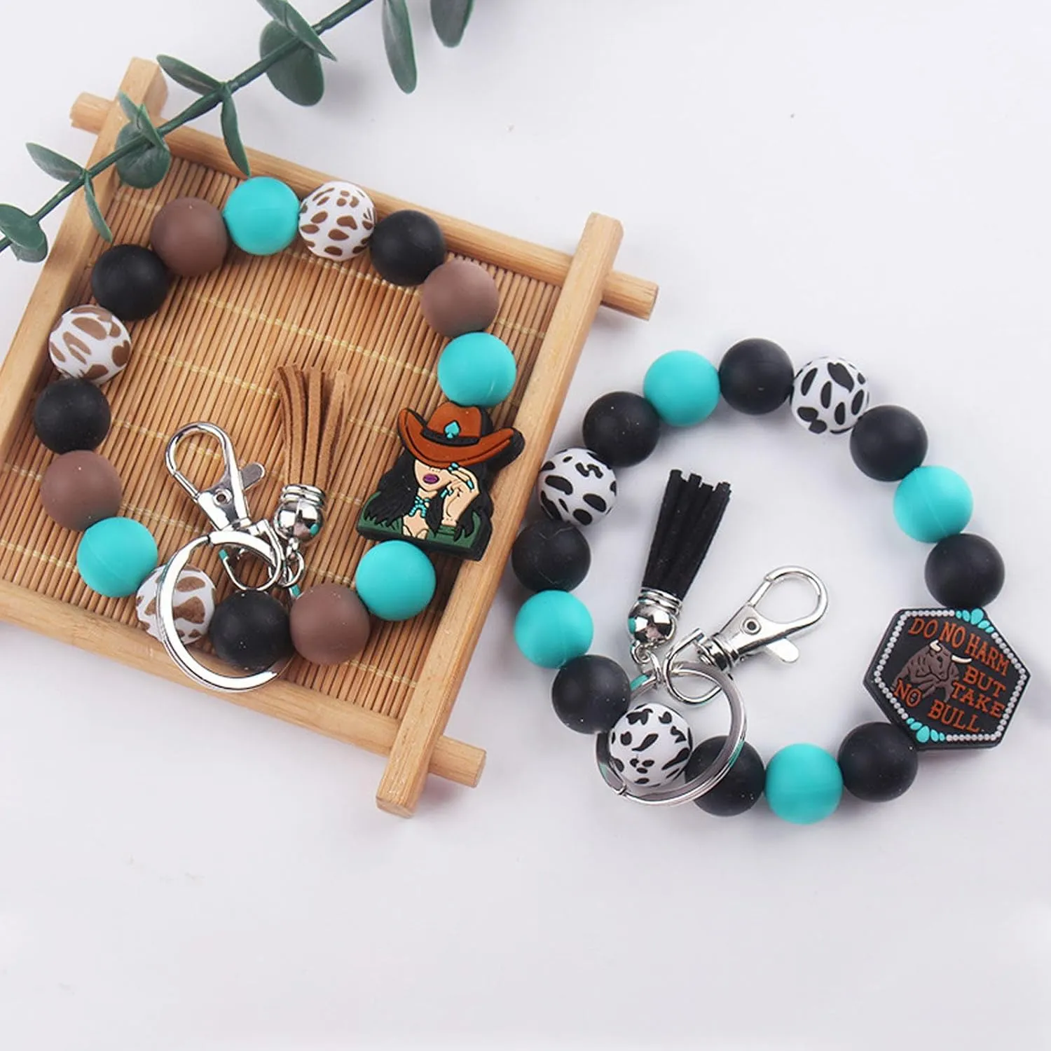 Silicone Beaded Turquoise Bracelet Keychains, Cowboy Bull Key Ring Keychain Wristlet Bangle Car Key Holder for Women