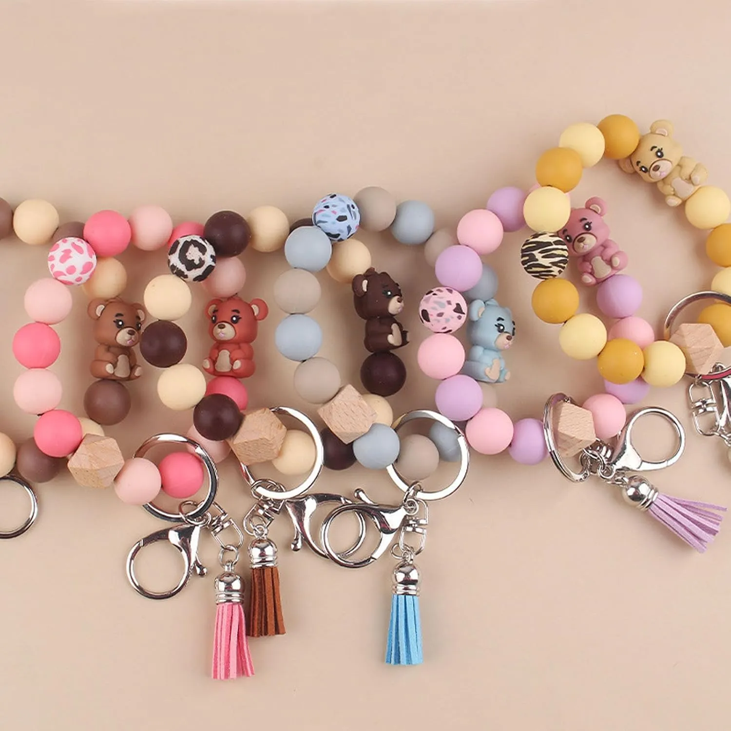 Silicone Bracelet Keychains for Women, Key Ring for Car Keys Holder, Leopard Bear Charms Beaded Wristlet Bracelets