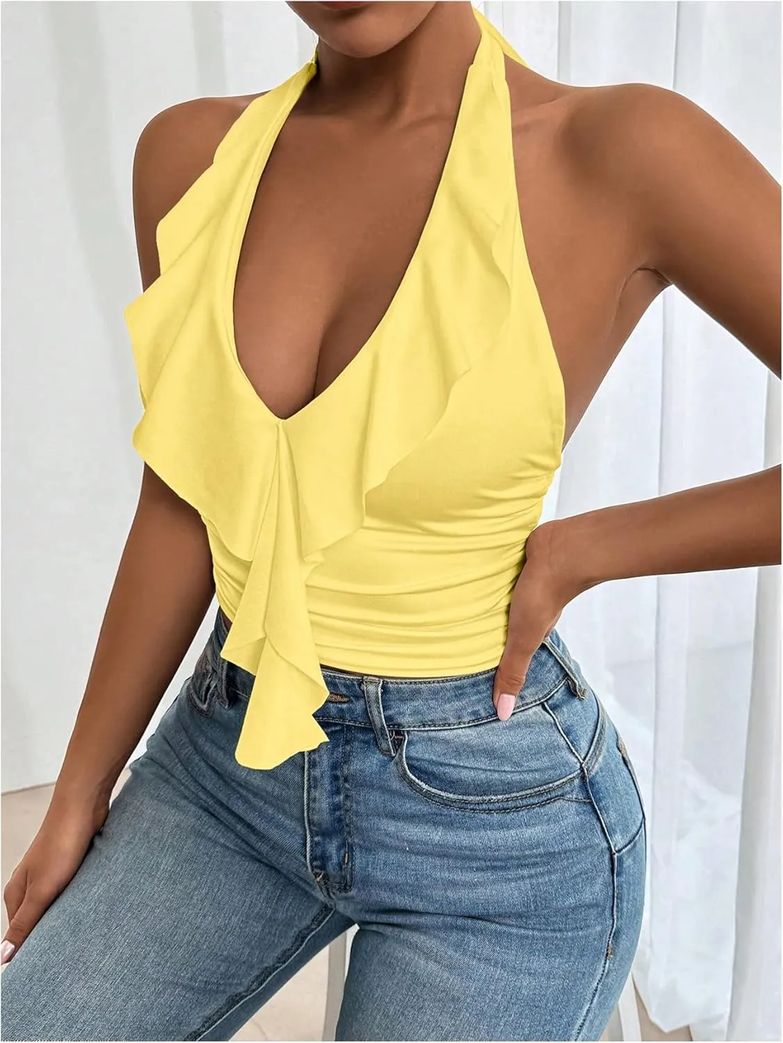 SOLY HUX Women's Ruffle Trim Halter Tops Ruched V Neck Sleeveless Going Out Crop Tops