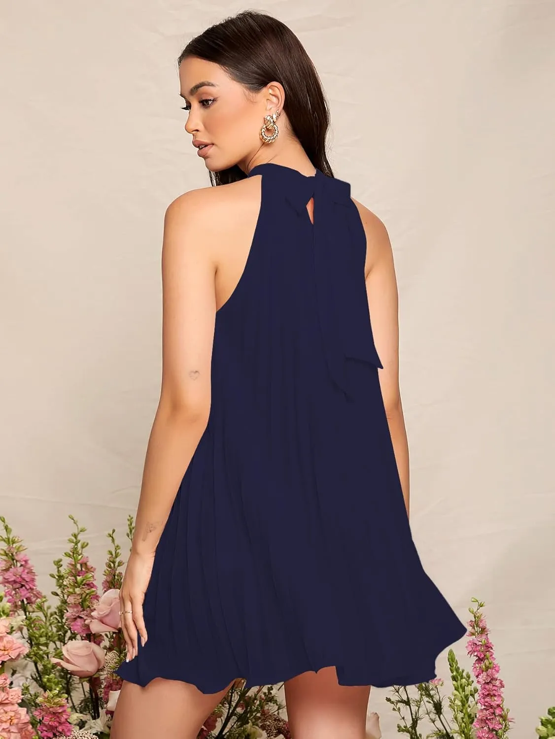 SweatyRocks Women's Casual Sleeveless Tie Back Halter Dress Mini Swing Pleated A-line Loose Dress