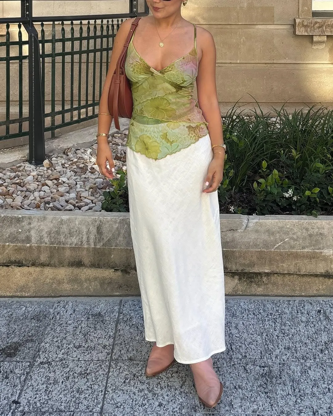 Women Floral Print Tie Shoulder Tank Tops Y2k V Neck Ruffle Hem Cami Shirt Cute Smocked Cami Tops