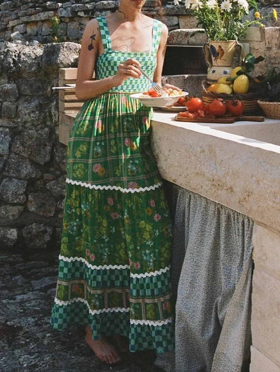 Women Square Neck Sleeveless Boho Floral Maxi Dress Spaghetti Strap Flowy Tiered Long Dresses Beach Strappy Sundress