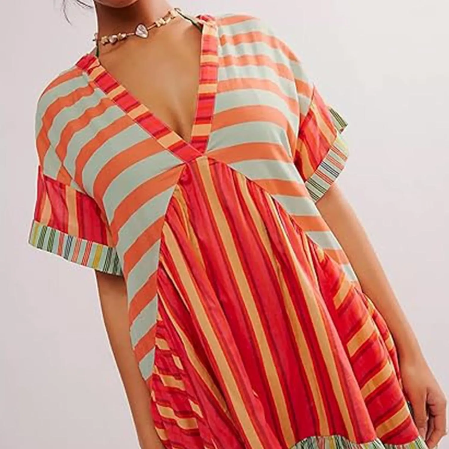 Womens Summer Dress Casual Vintage Floral Boho V Neck Swing Short Sleeve Pleated Ruffle Hem A-Line Beach Mini Dress